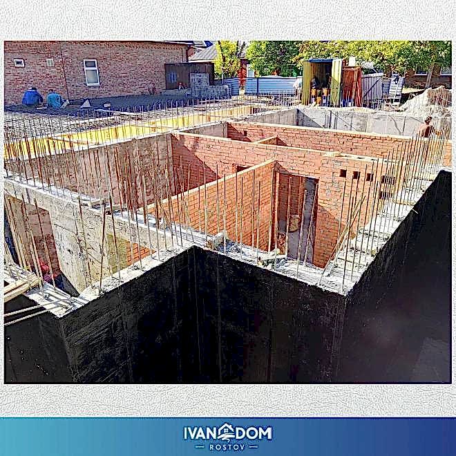 Дом тот же, а фундамент дешевле?