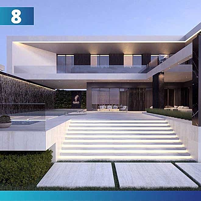 С главного входа