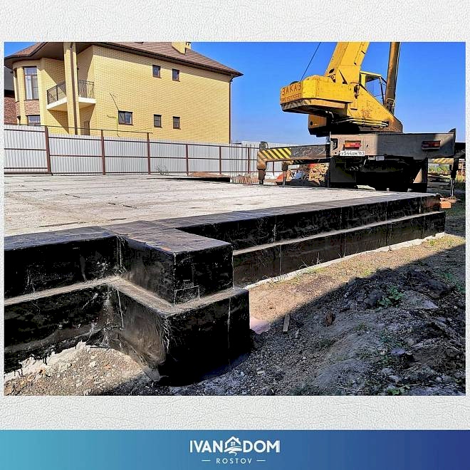 Дом тот же, а фундамент дешевле?
