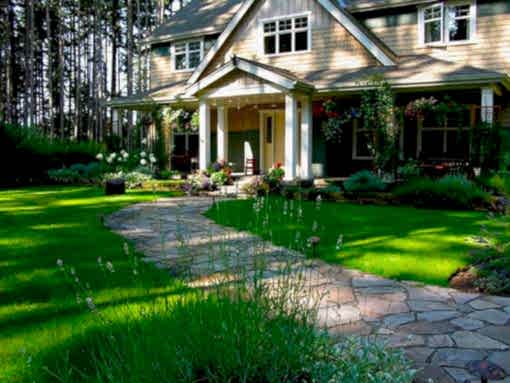 Участки для строительства всегда находятся близко к природе